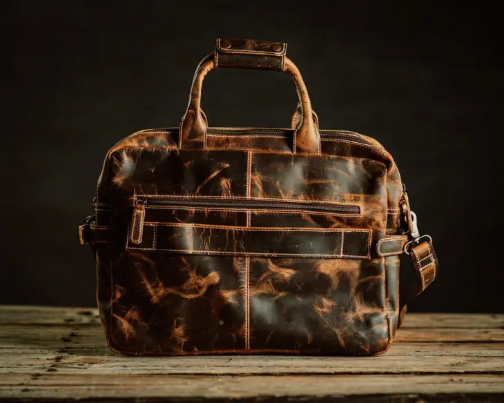 the “Clark” Leather Pilot Bag