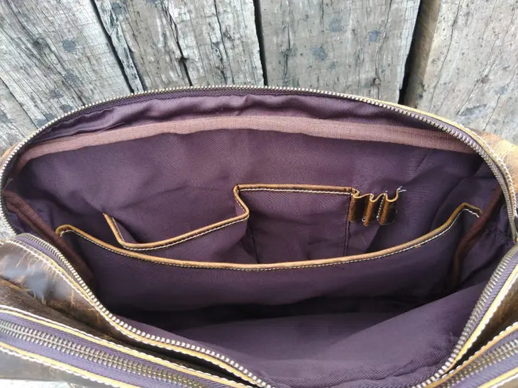 the “Clark” Leather Pilot Bag